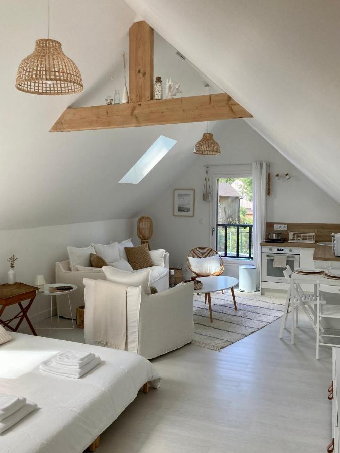 Studio Cosy Avec Coin Jardin Lancieux Exterior foto